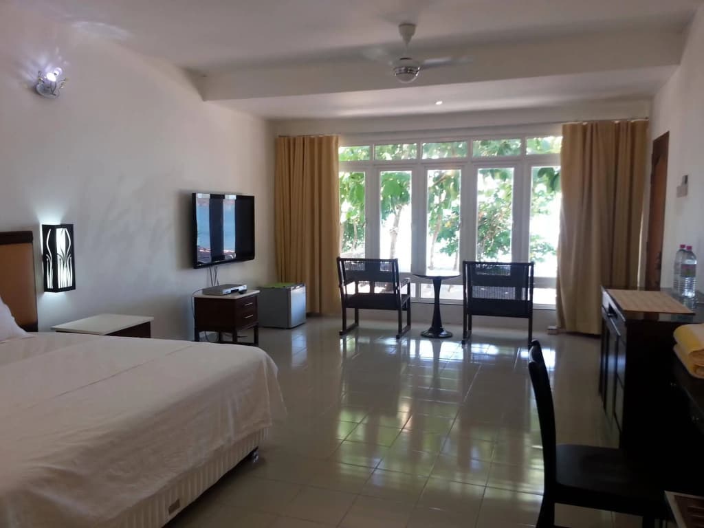 Labu Labi Residence - photo 1