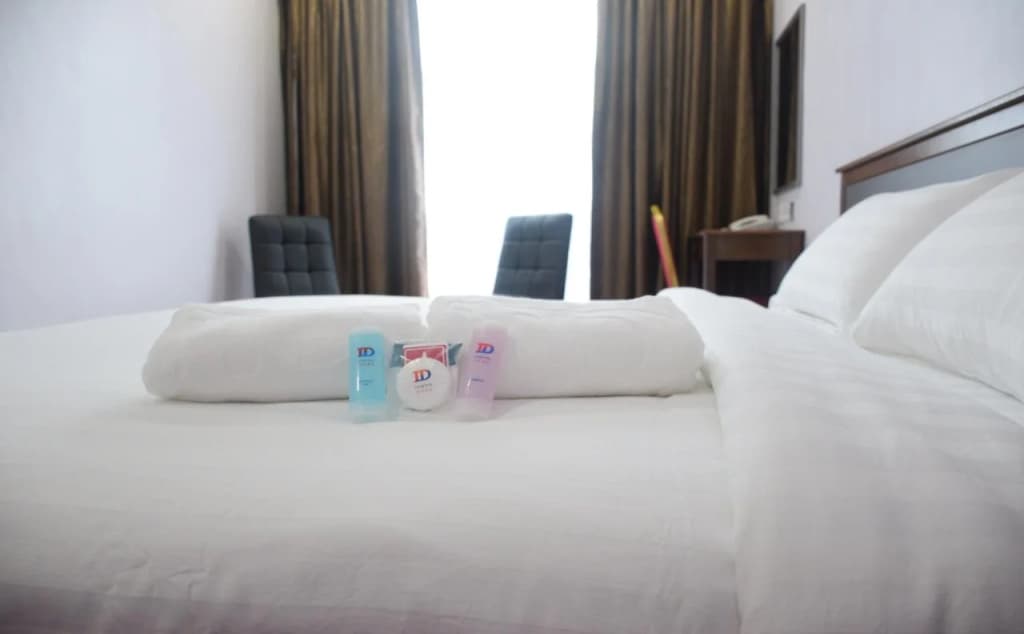 ID Hotel Yayasan - main photo