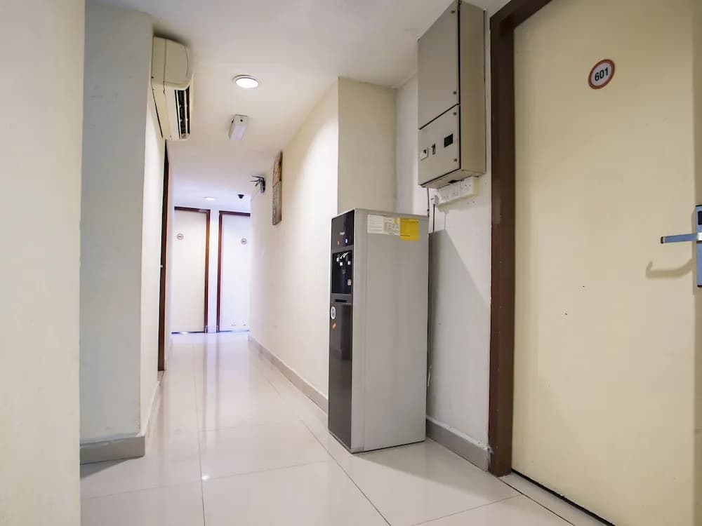 KK Hotel Kajang by OYO - photo 11