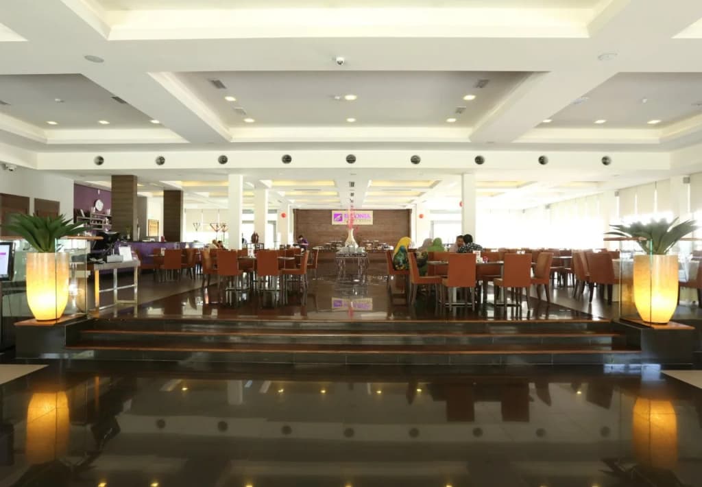 Hotel Puri Pujangga - photo 10