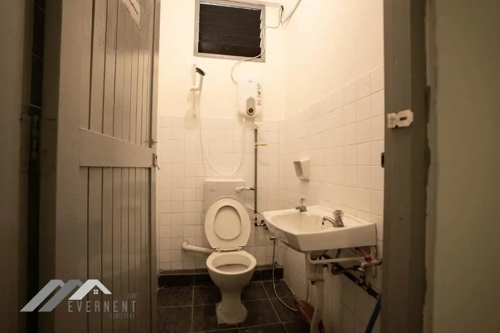Permaisuri Homestay by Evernent - photo 3