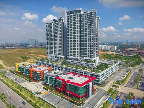 Mosaic Residence Mid Valley South Key BY R9 Homestay - photo 1