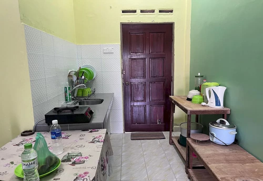 OYO 90967 Homestay Chalet Warisan Siti - photo 21
