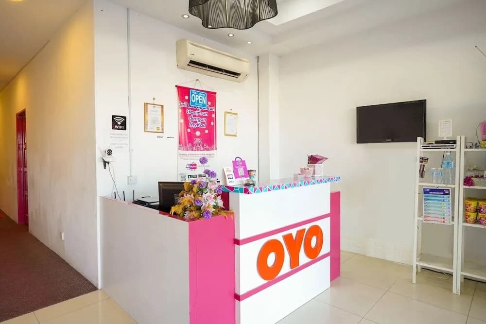 OYO 89710 Saujana CT View Hotel - photo 2