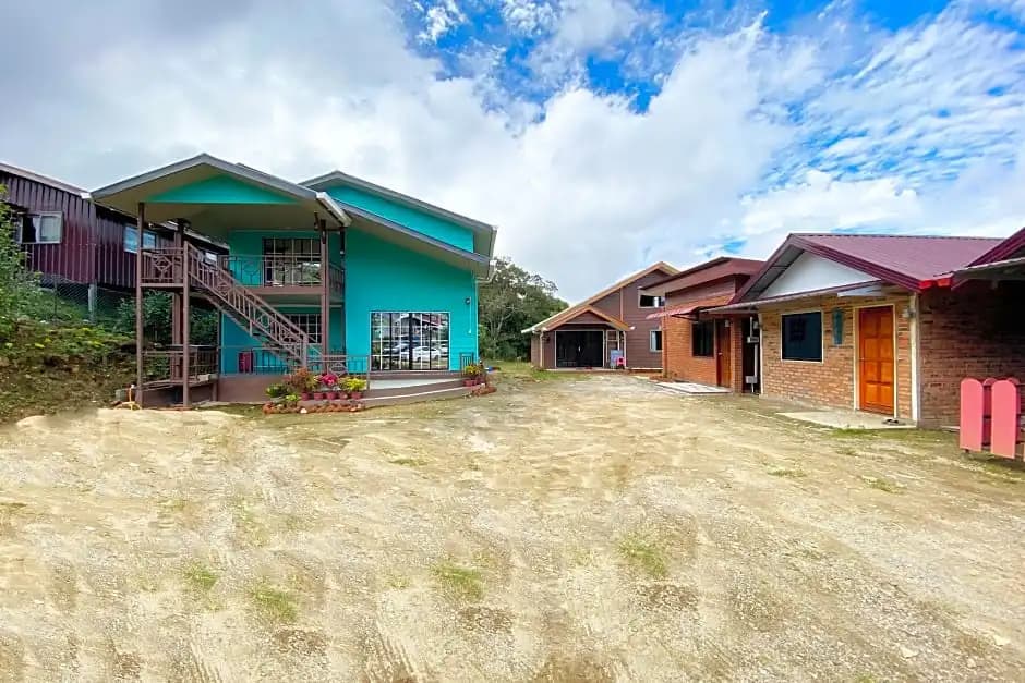 OYO HOME 90288 Masilau Valley Kundasang - photo 6