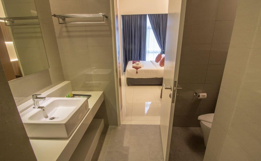 Emy Room at Bukit Bintang - photo 8