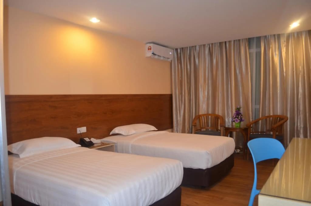 TD Mutiara Hotel - photo 22