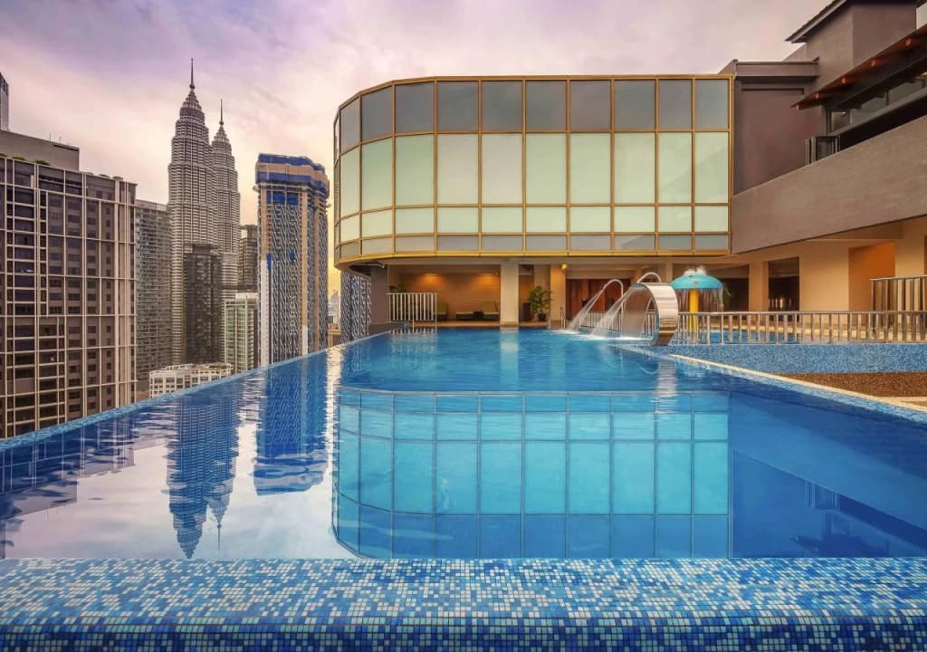 Ibis Kuala Lumpur City Centre Hotel - photo 17