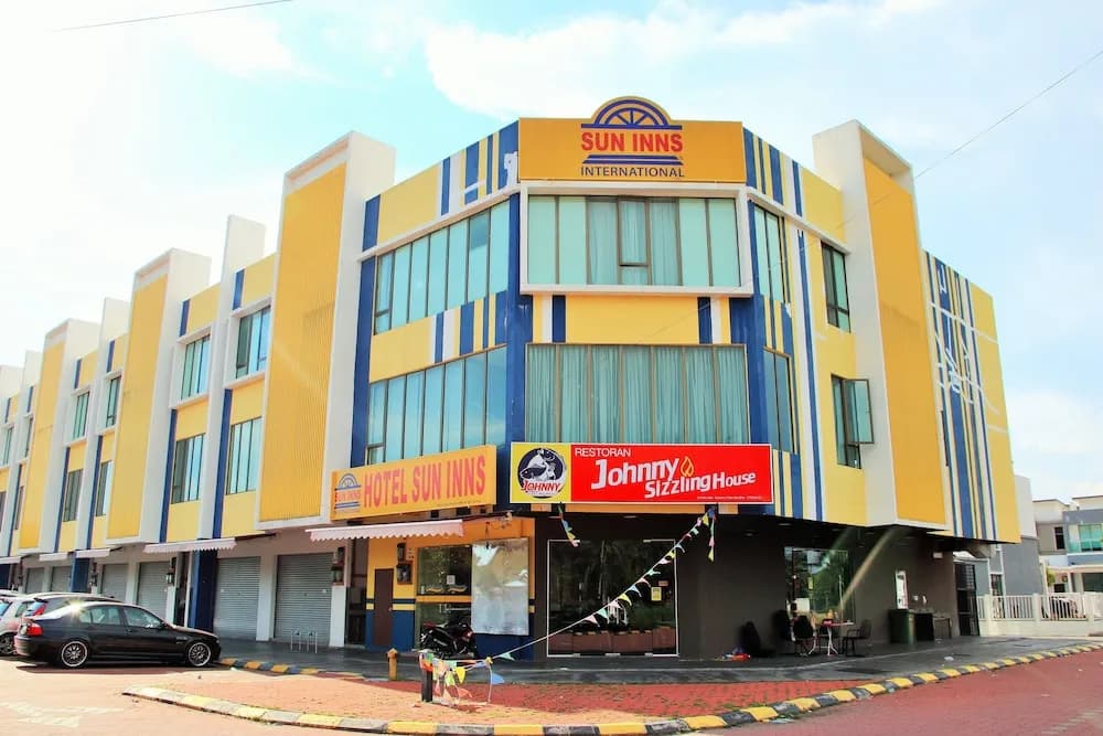 Sun Inn Hotel Pasir Penambang KS Botanic - photo 17