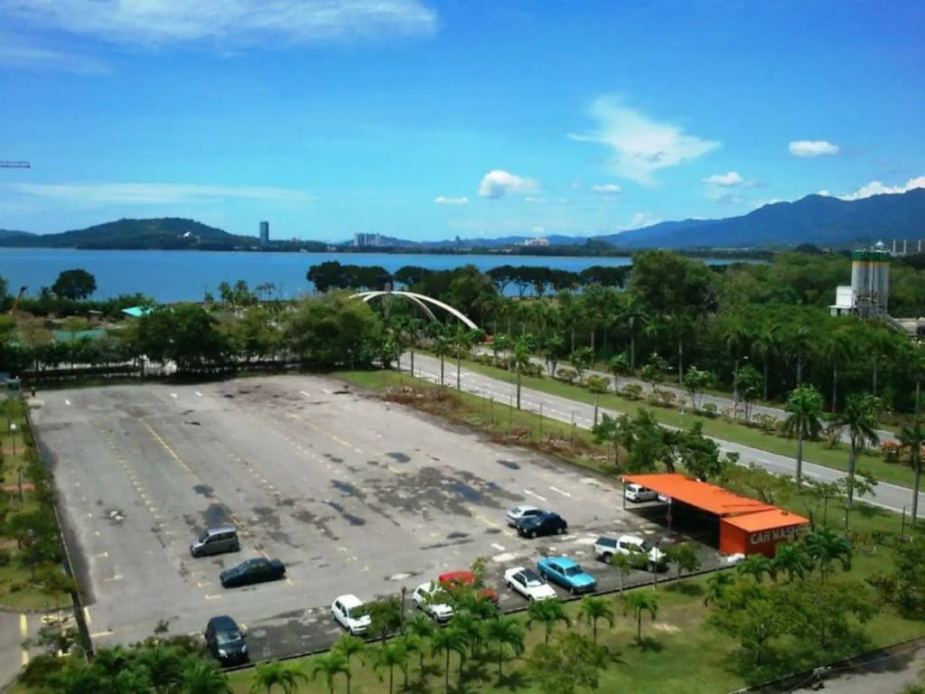 Likas Square Apartment Hotel - photo 23