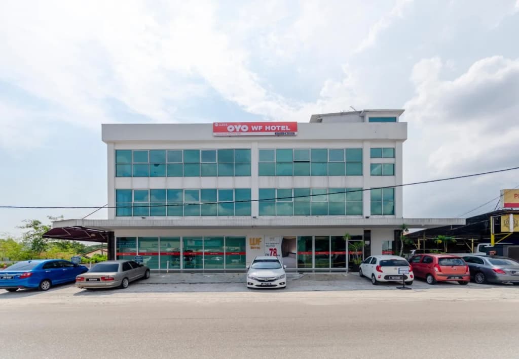WF Hotel - photo 12