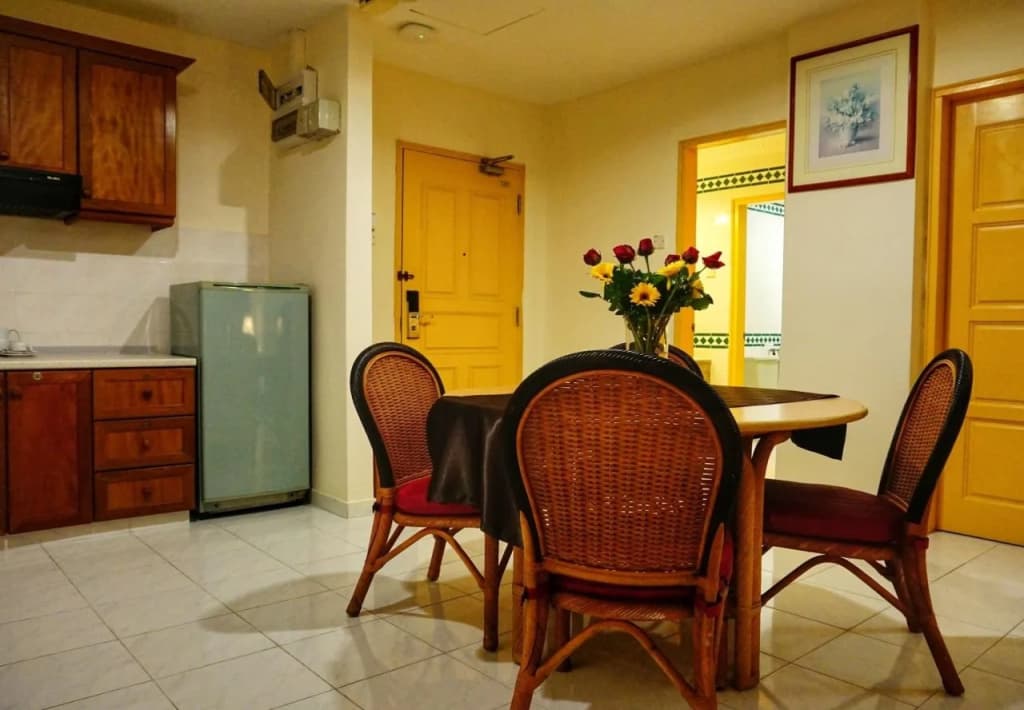 Leisure Cove Hotel & Apartments - photo 30