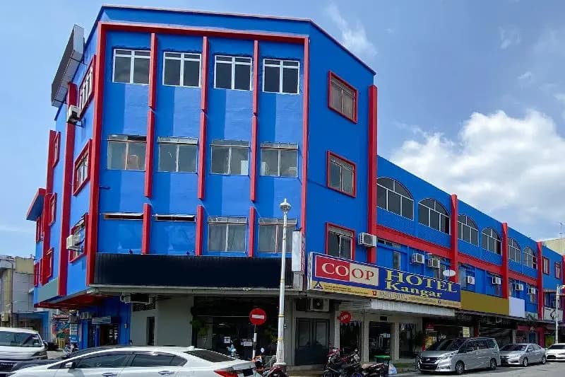 Hotel Coop by OYO Rooms - photo 1