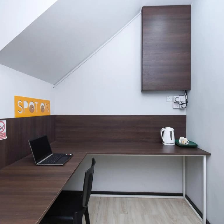 Hotel O Lm Residence - photo 16