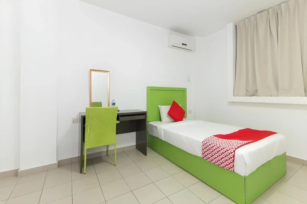 OYO 564 Y Hotel - photo 3