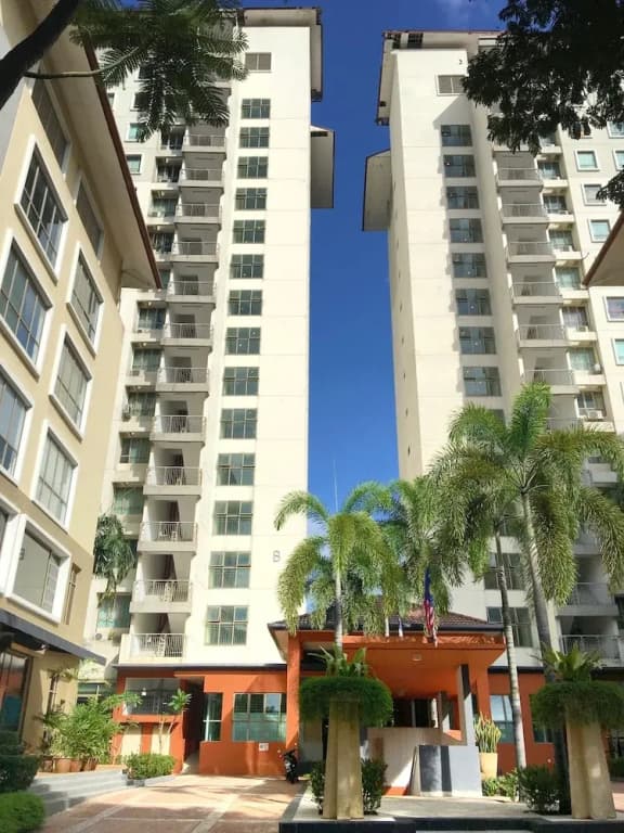 Vibrant Studio at Damansara Perdana - photo 25
