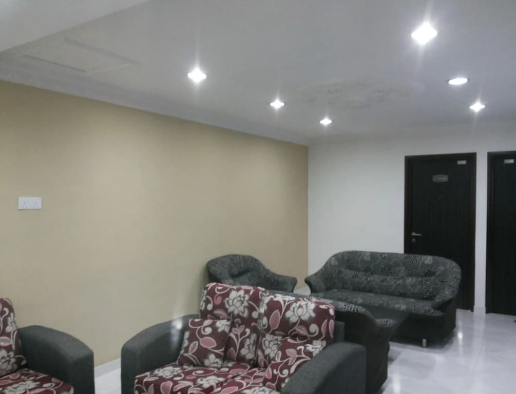 Suria Cameron Hotel - photo 8