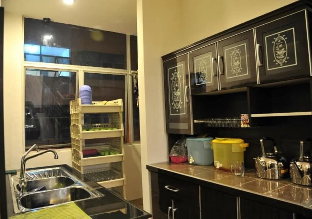 Homey Guesthouse Bintulu - photo 10