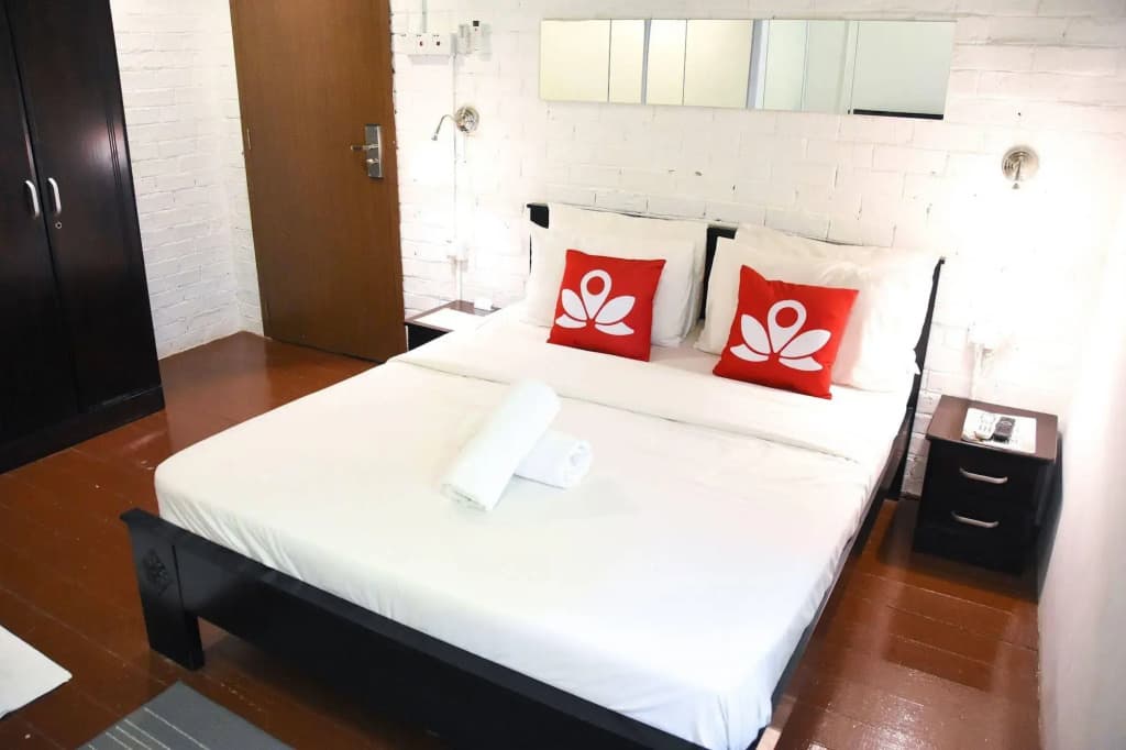 ZEN Rooms Lebuh Campbell - photo 3