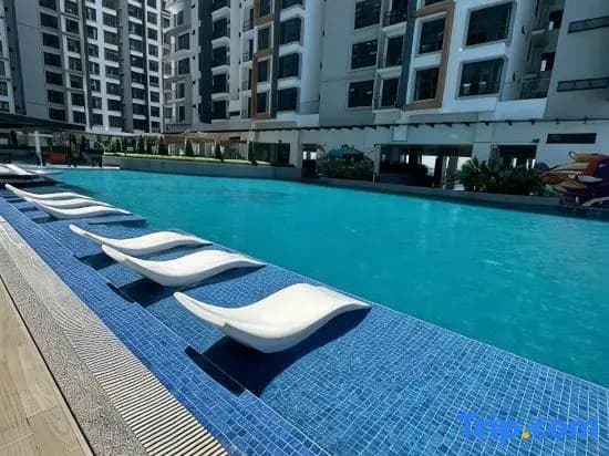 K Avenue Sunset Seaview, KK Airport View - Free Parking - photo 11