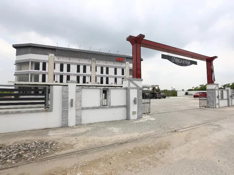 DZ Residence Guest House by OYO Rooms - photo 1