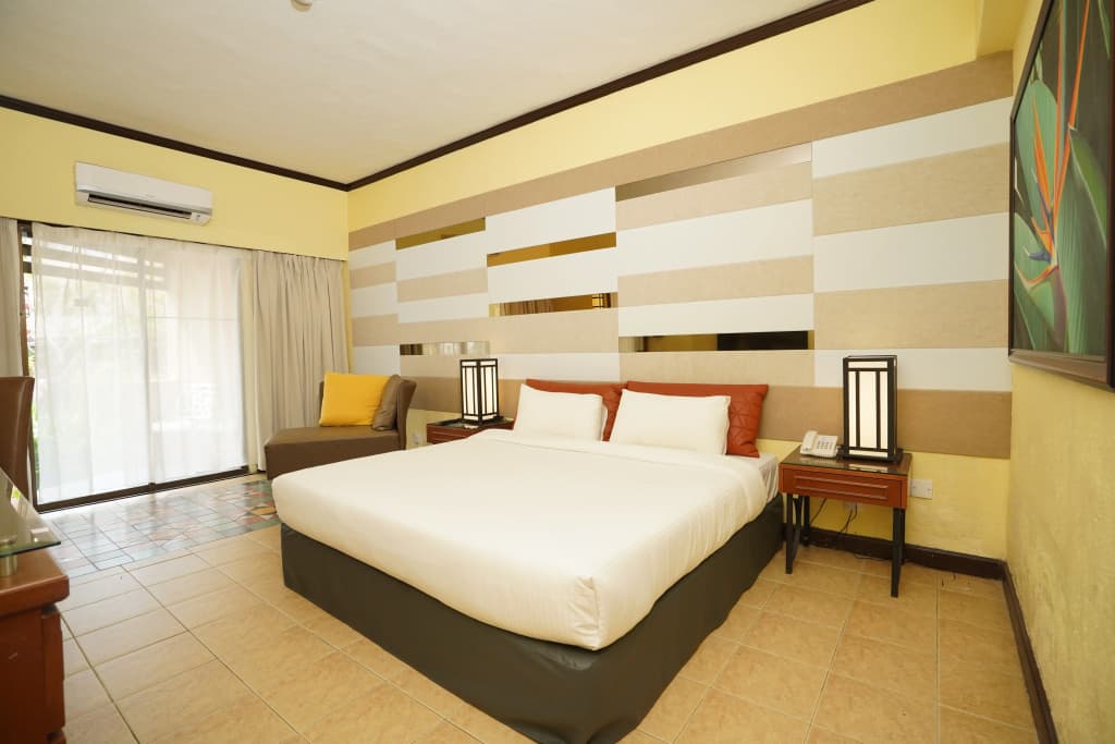 Holiday Villa Beach Resort & Spa Cherating - photo 4
