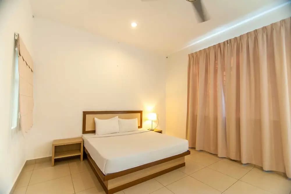 Sunflower Hotel - photo 11