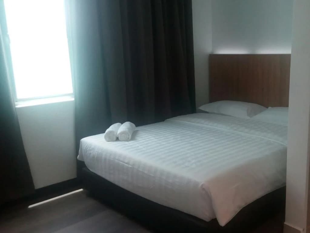 Place2Stay @ Gong Badak - photo 3