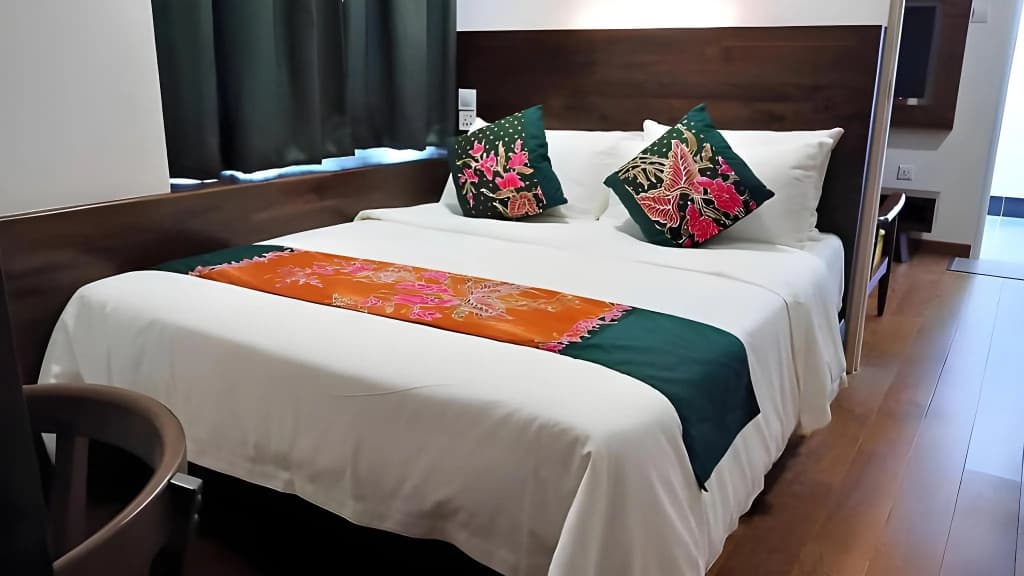 Serapi Hotel - photo 3