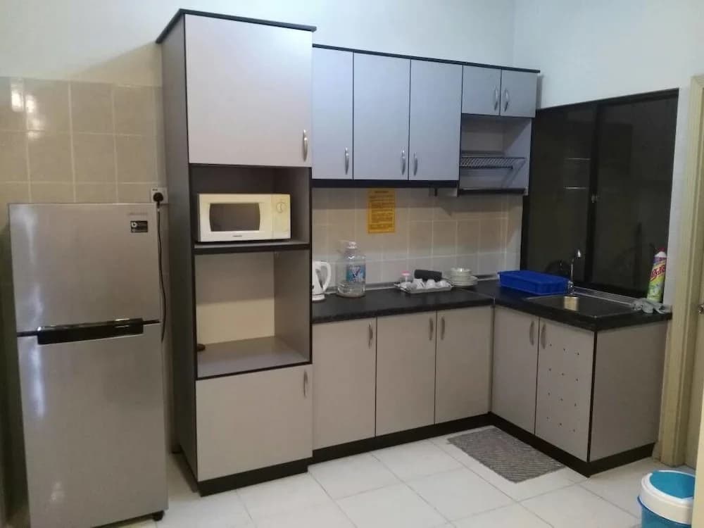 KV Homestay Kajang - photo 13
