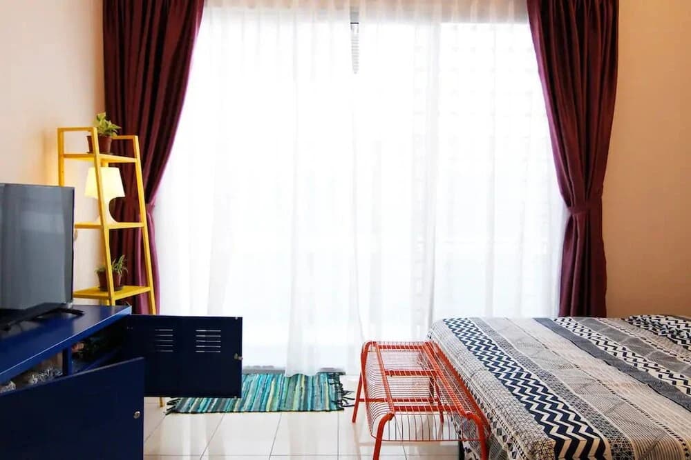 YO.OM Colorful Family Home 3 Pax - photo 6