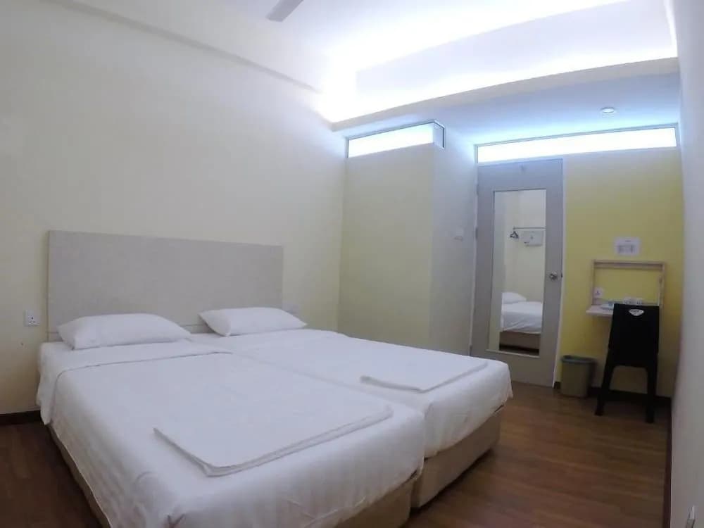 1acs Residence - photo 3
