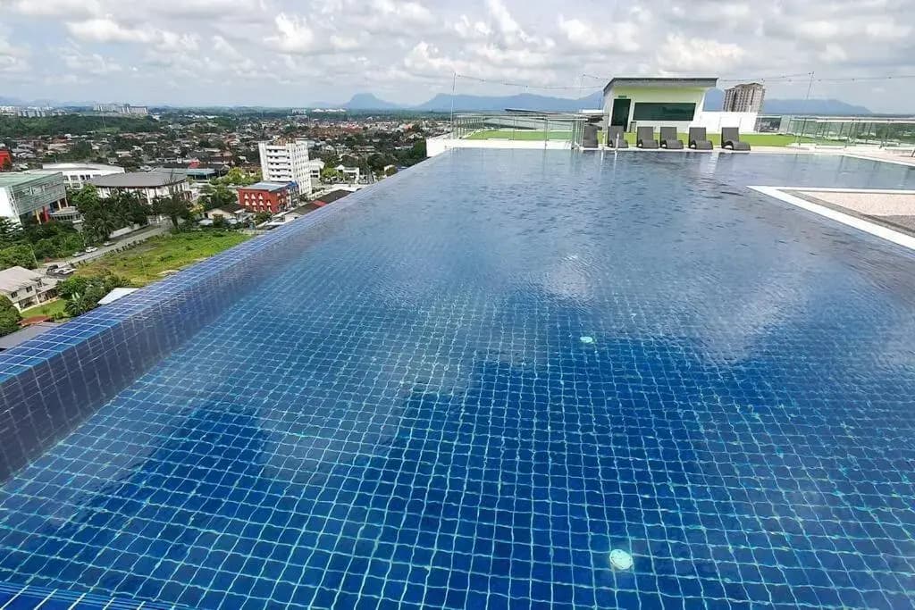 Lovely Kozi Square Studio 1-Bedroom with Pool LV9B - photo 12