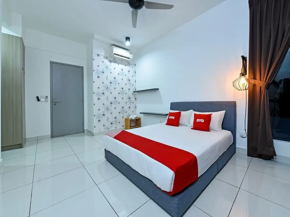OYO Home  90581 1 Tebrau Residence - photo 3