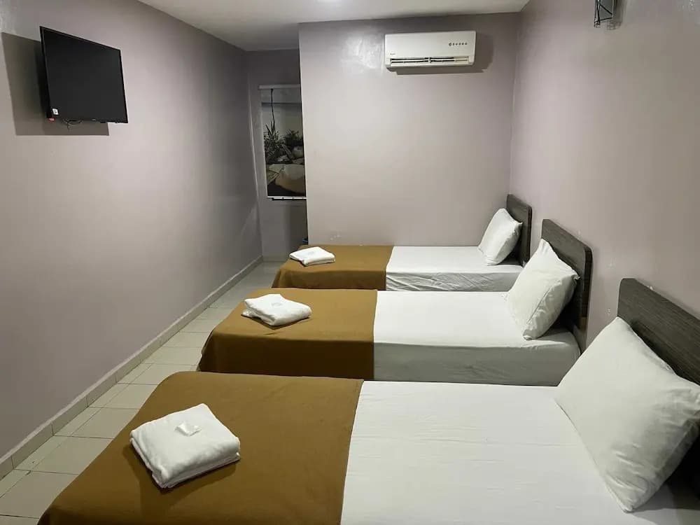 OYO 91119 Hotel D Lima Inn - photo 4