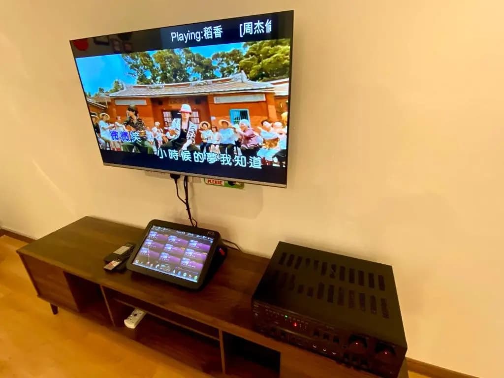 comfy 3-bedrooms with family karaoke Max-10pax - photo 4