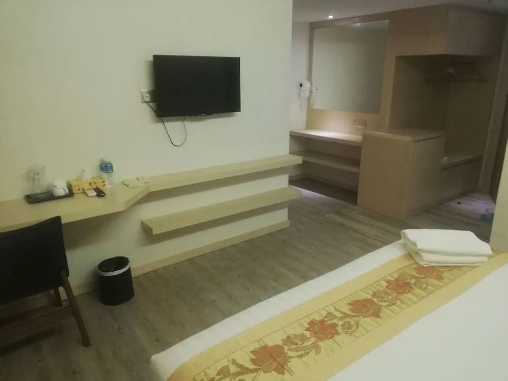 Capital O 90130 Sawadee Hotel - photo 11