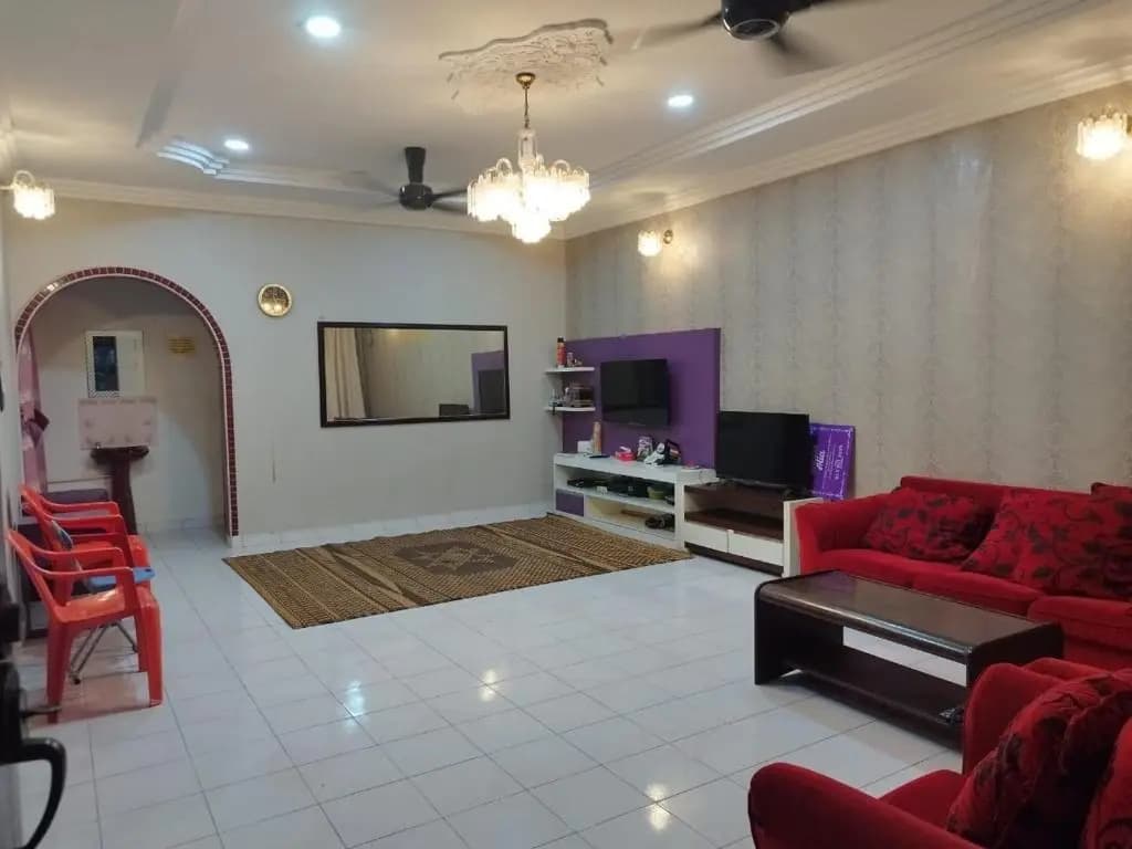 Homestay Alia - photo 2