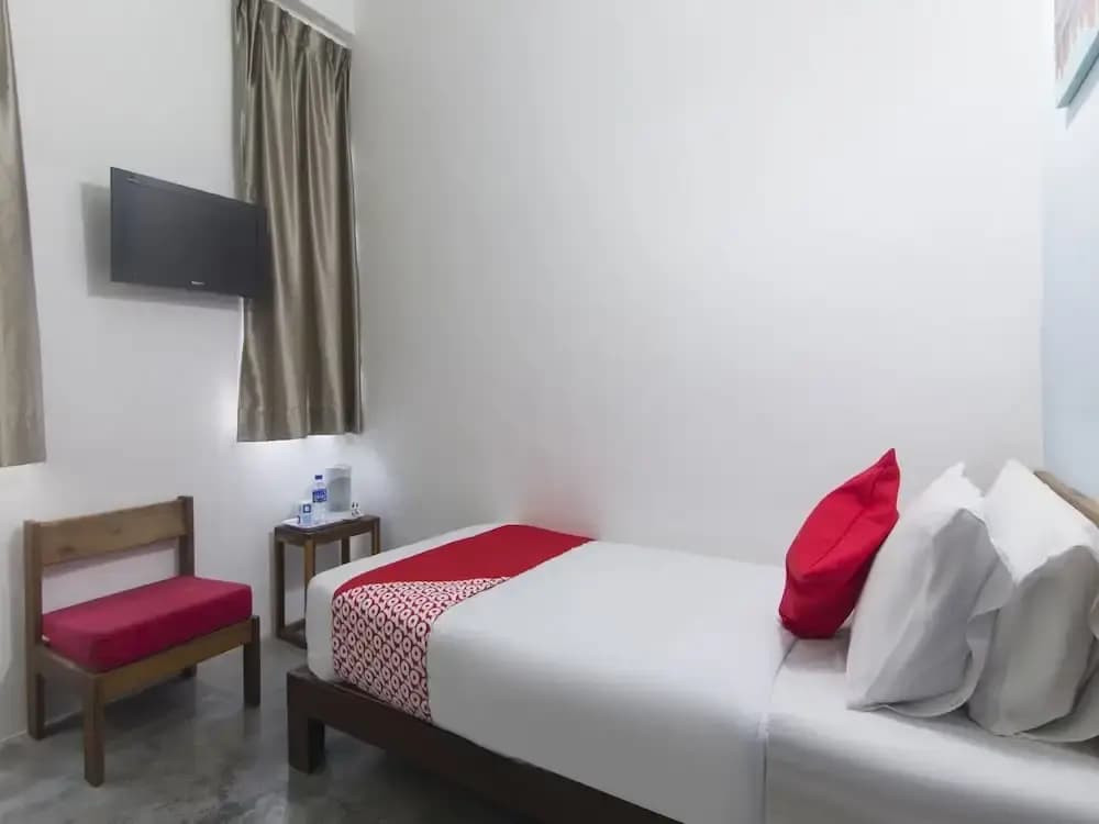 OYO 973 LHT Hotel - photo 5