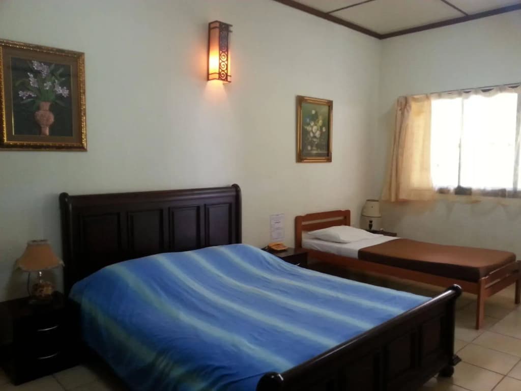 Seaside Travellers Inn - photo 2