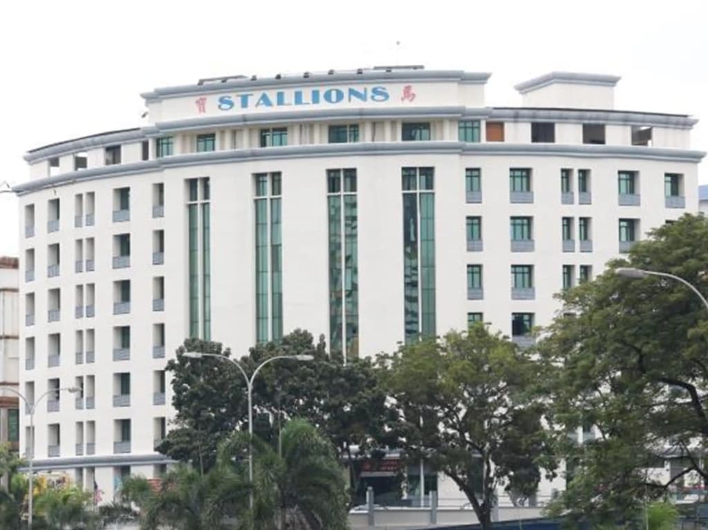 Stallions Suites Penang - photo 1