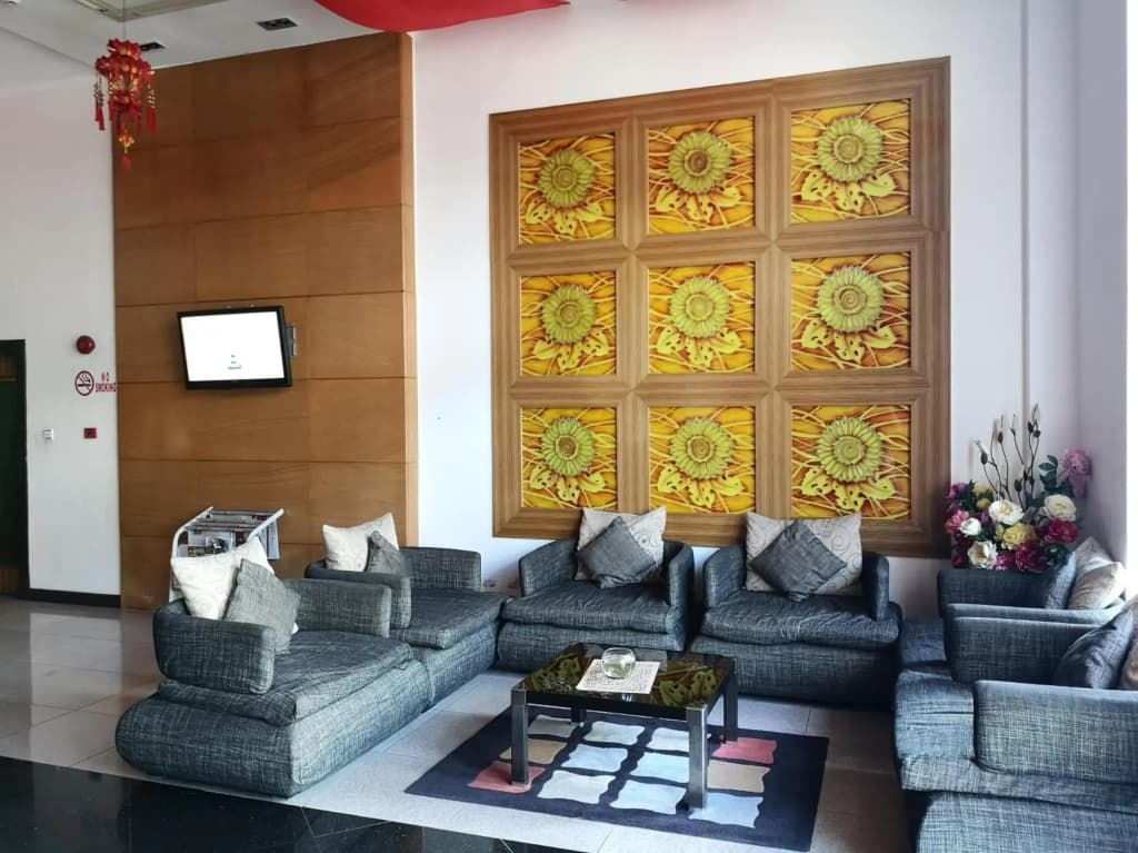 2 Inn 1 Boutique Hotel & Spa - photo 2