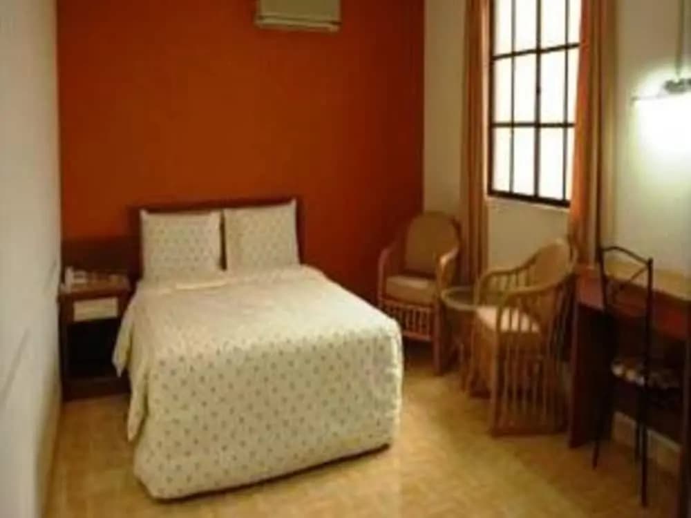 TS Hotel Taman Rinting - photo 4
