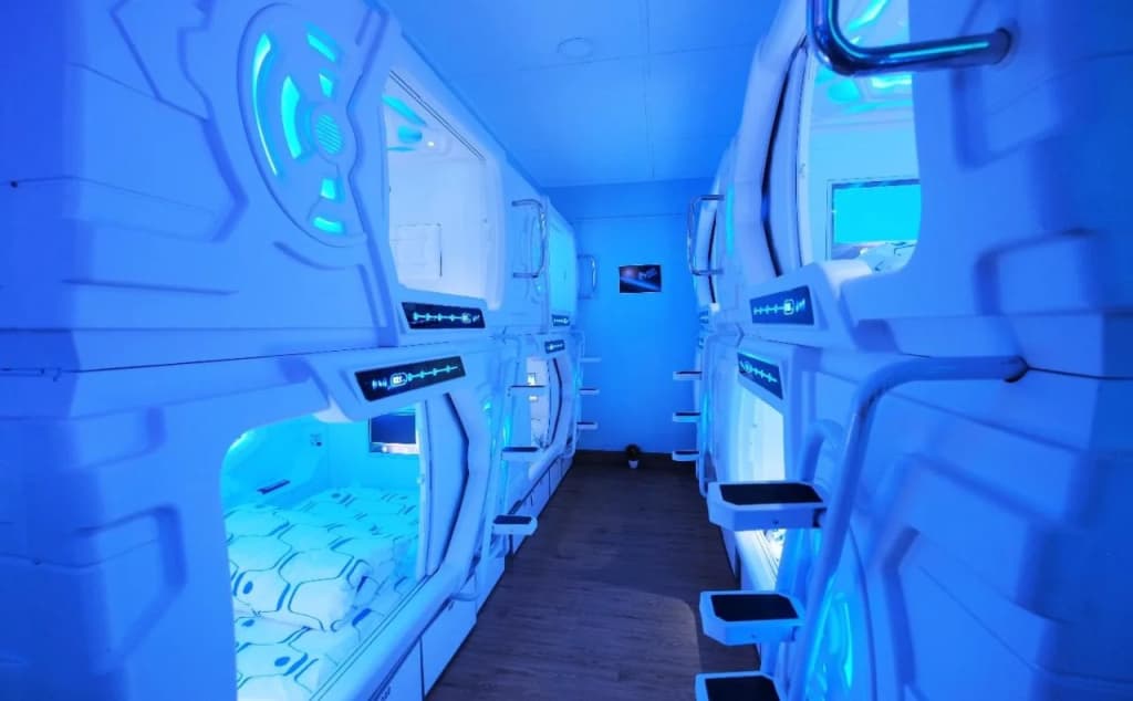 Audrey Capsule Hostel - photo 14