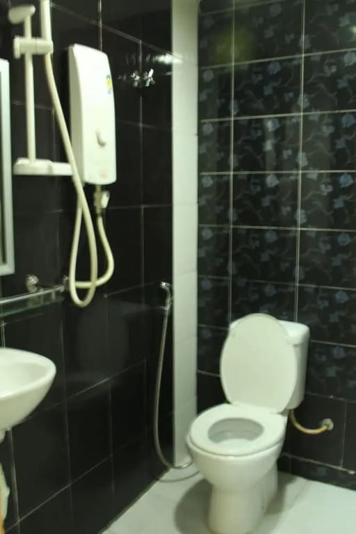 New Wave Hotel Sdn Bhd Melawati H2 - photo 8