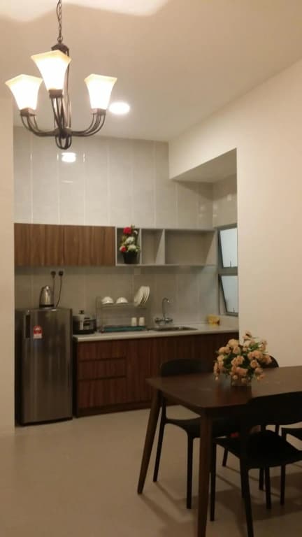 Barrington Square 2 Rooms Apartment at Golden Hill Night Market - photo 6