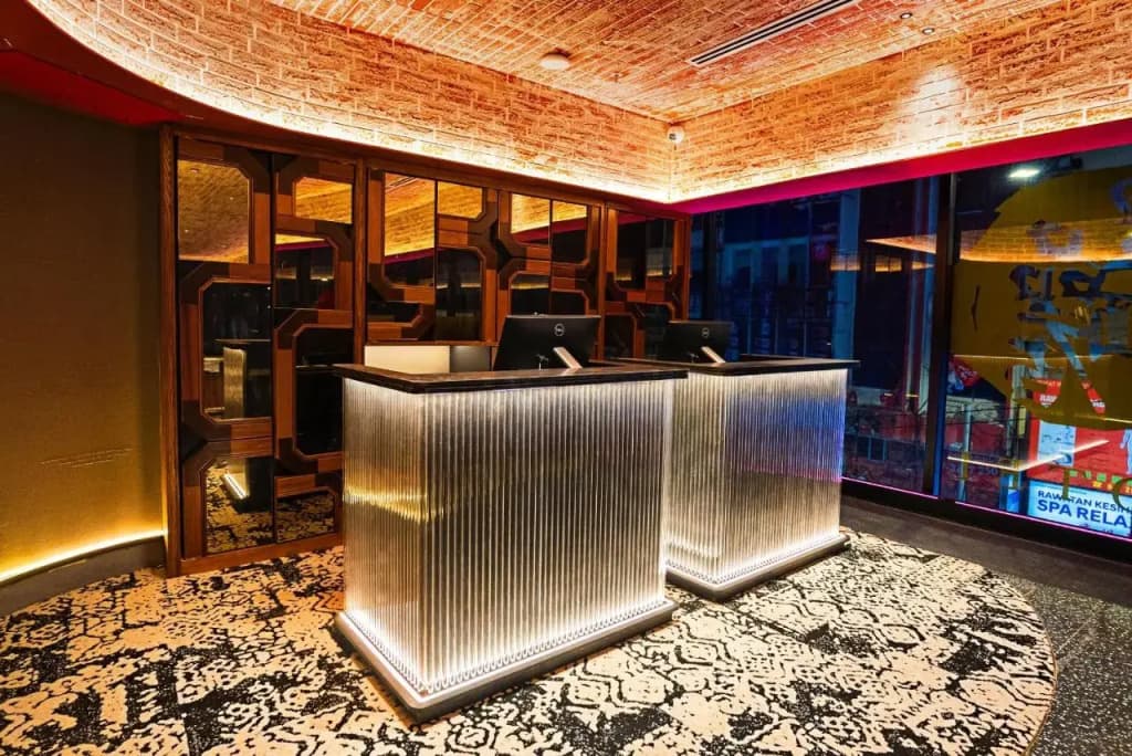 Bintang Collectionz Hotel - photo 2