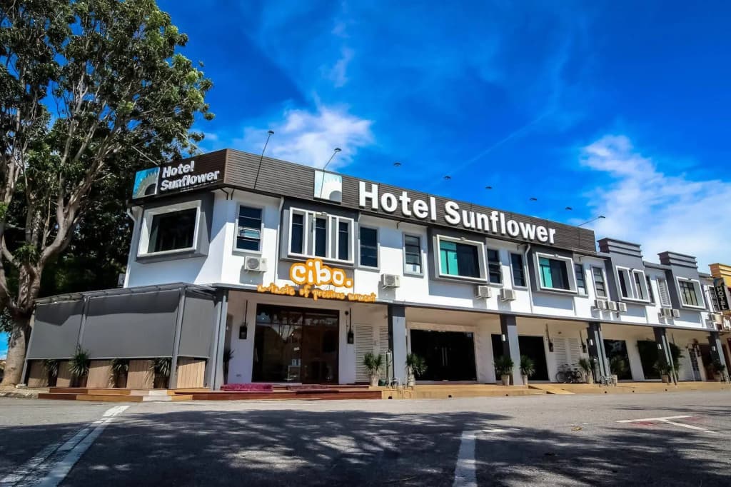 Sunflower Hotel Melaka - photo 1