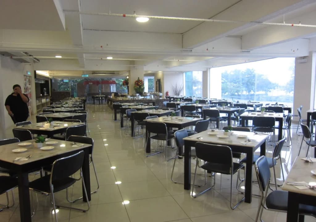 Goldsands Hotel - photo 28