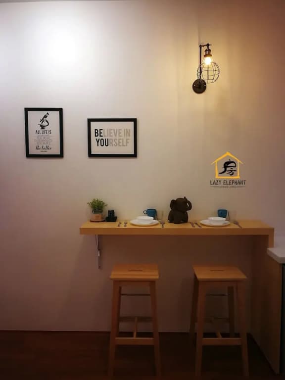 Lazy Elephant Guesthouse - photo 13